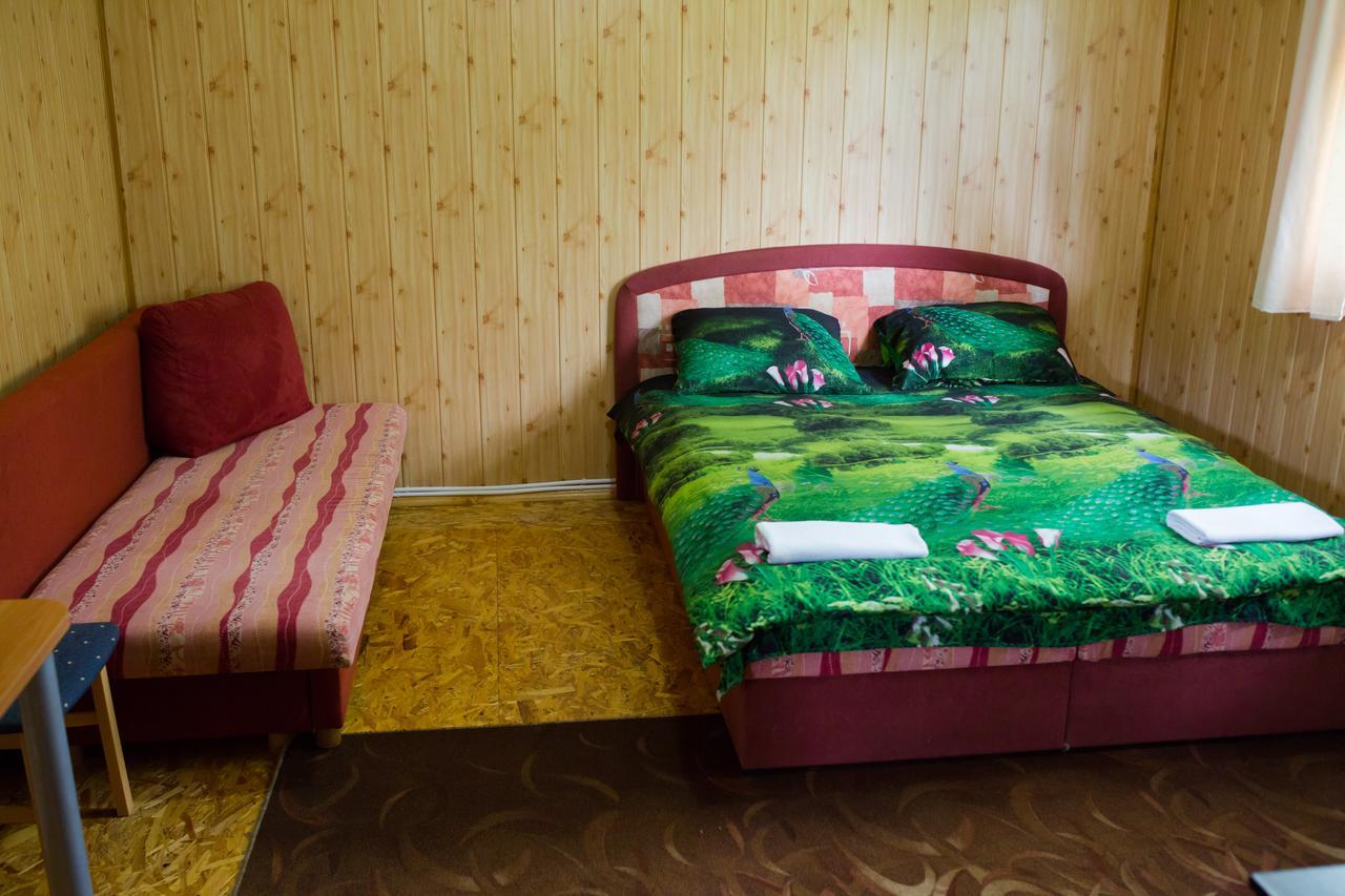 Globepark Guest House Mazonai Екстериор снимка